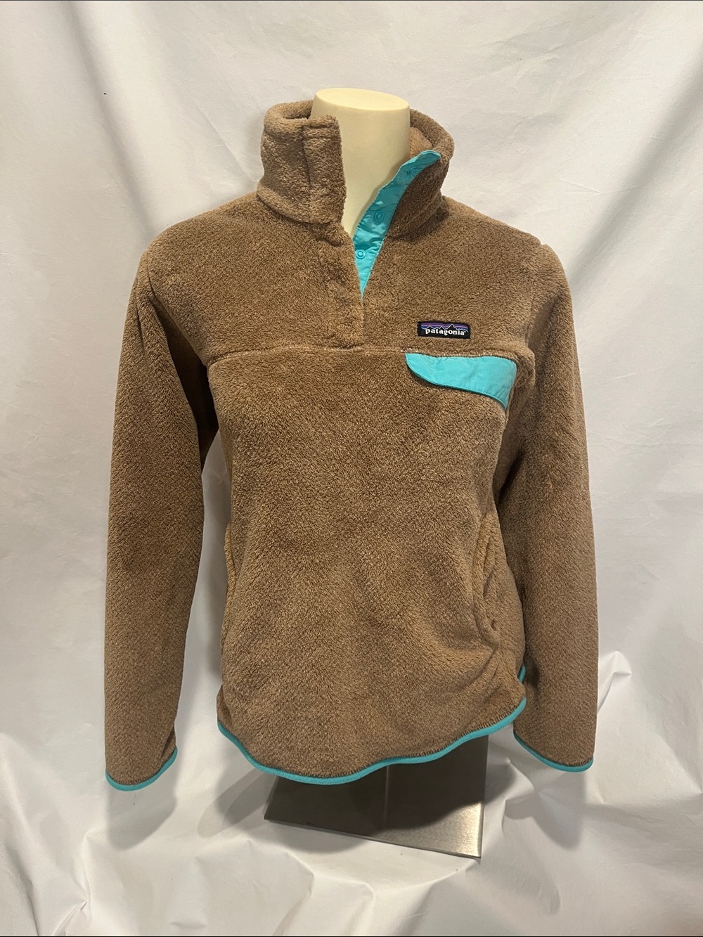 Patagonia T-Snap Fleece Tan & Turquoise Women's Size Medium